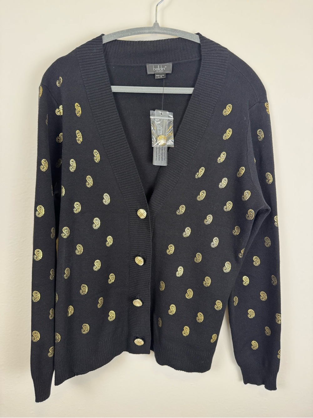Beldini Black Gold Paisley Print Cardigan Sweater L/G NWT Button Front Preppy - Picture 2 of 12